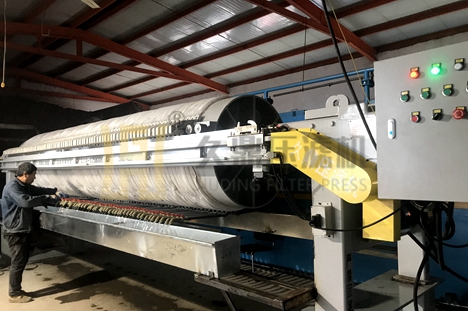 造紙行業污水處理現場